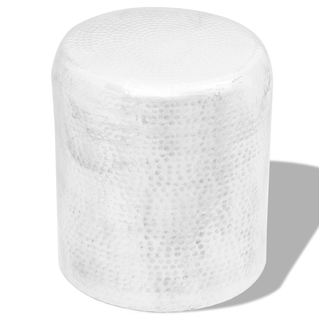 Hocker/Beistelltisch aus gehämmertem Aluminium Silbern