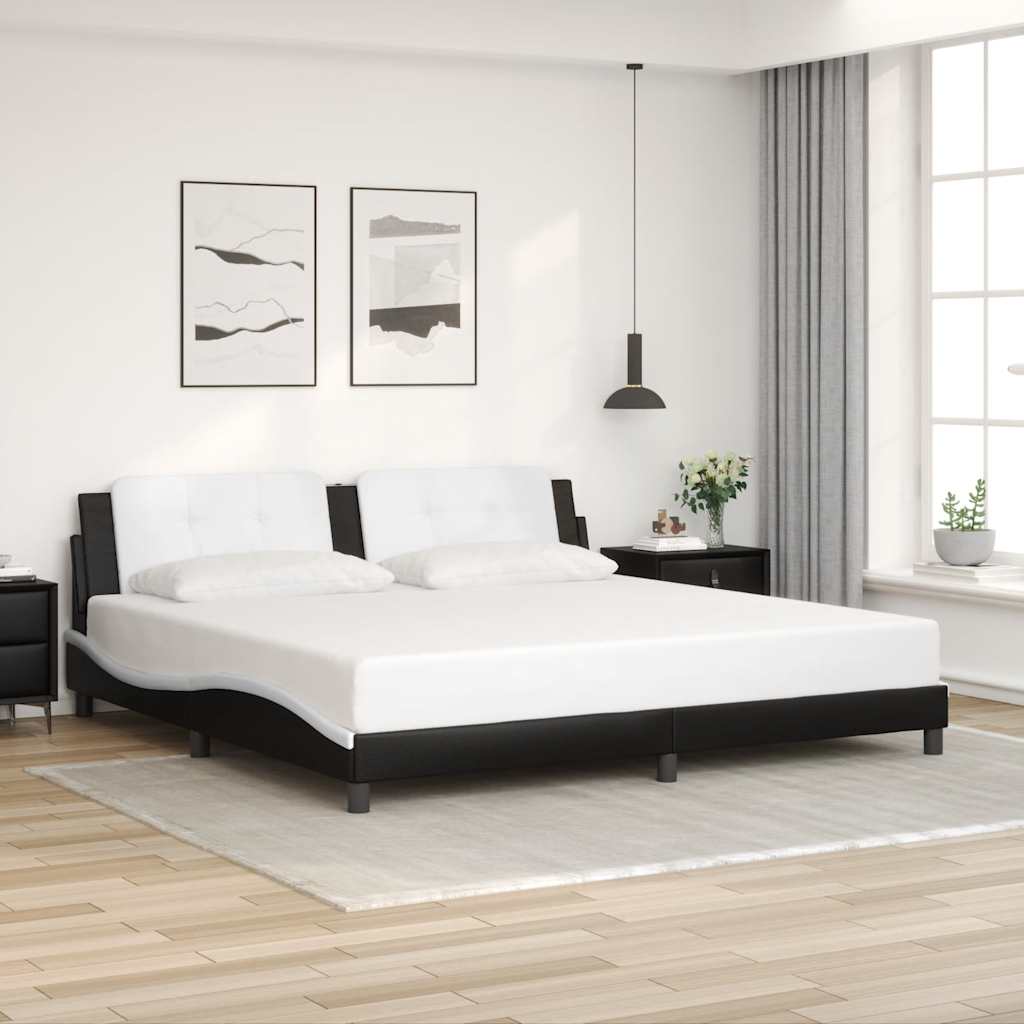 Bettgestell ohne Matratze "Zadar" Schwarz und Weiß 200x200 cm Kunstleder
