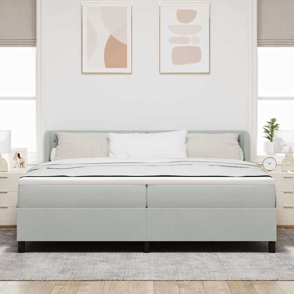Boxspringbett mit Matratze Hellgrau 200 x 200 cm Samt