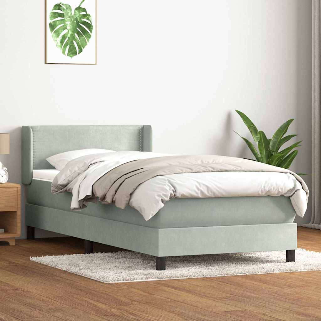 Boxspringbett mit Matratze Hellgrau 80x210 cm Samt