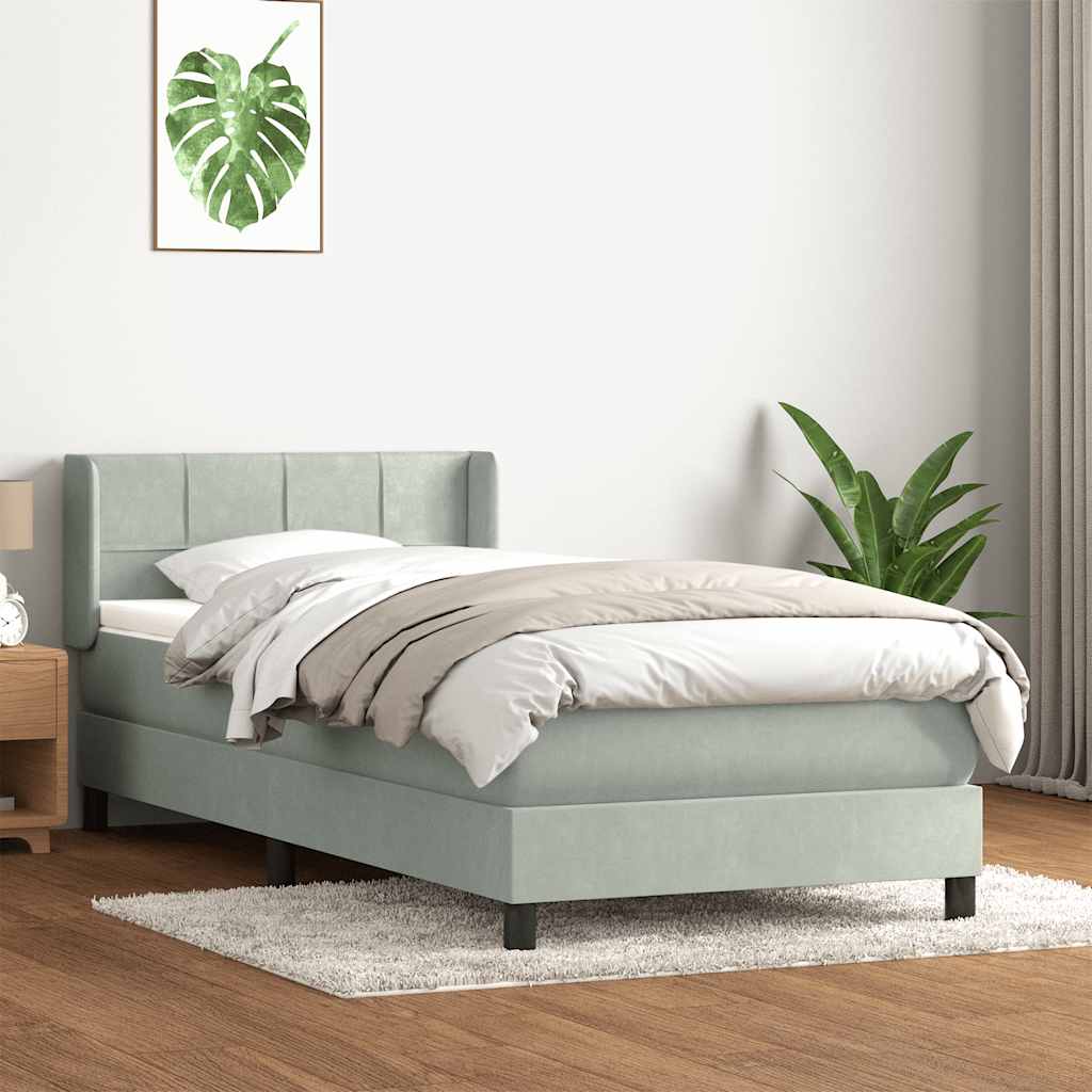 Boxspringbett mit Matratze Hellgrau 80x220 cm Samt