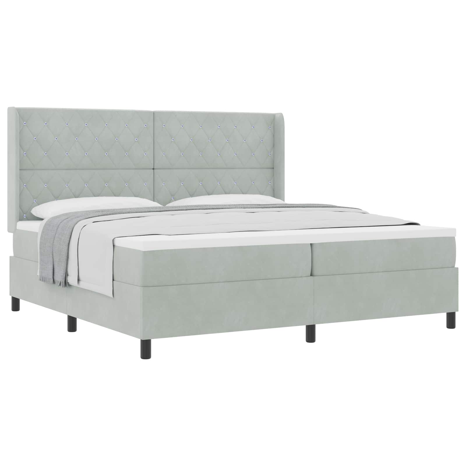 Boxspringbett mit Matratze Hellgrau 200 x 200 cm Samt