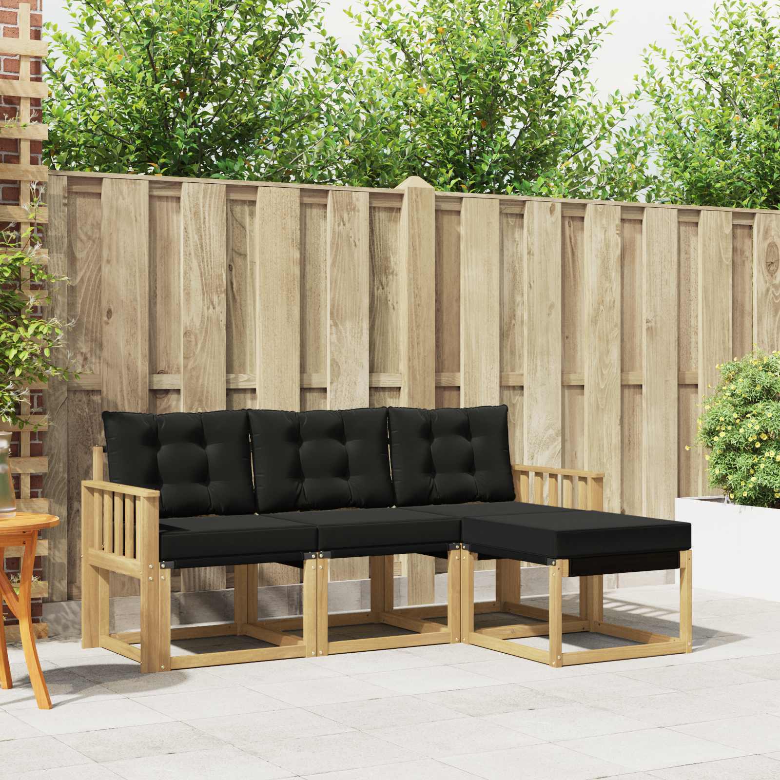Outdoor-Sofagarnitur 4 stk. Weiß und Schwarz