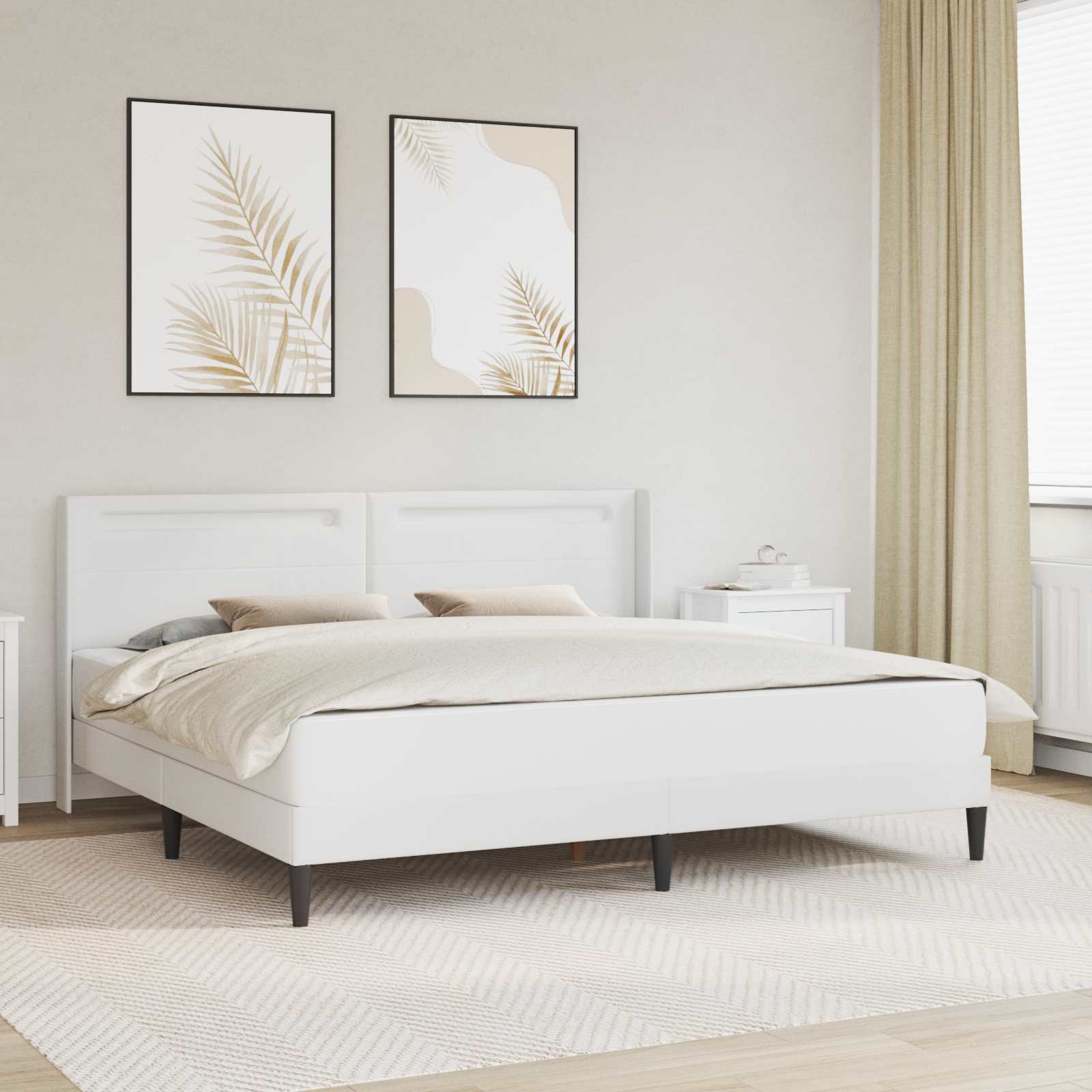 Bettgestell mit Matratze Weiß 200 x 200 cm Kunstleder
